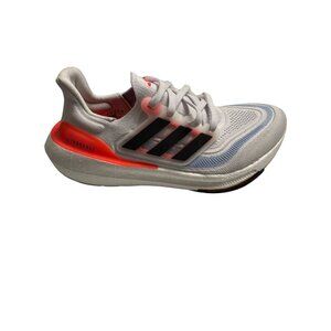 Addidas Women's UltraBoost Light Size 7 NWOT